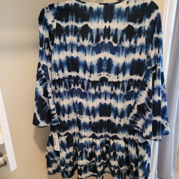 Swimwear Coverup - Picture 2 of 11